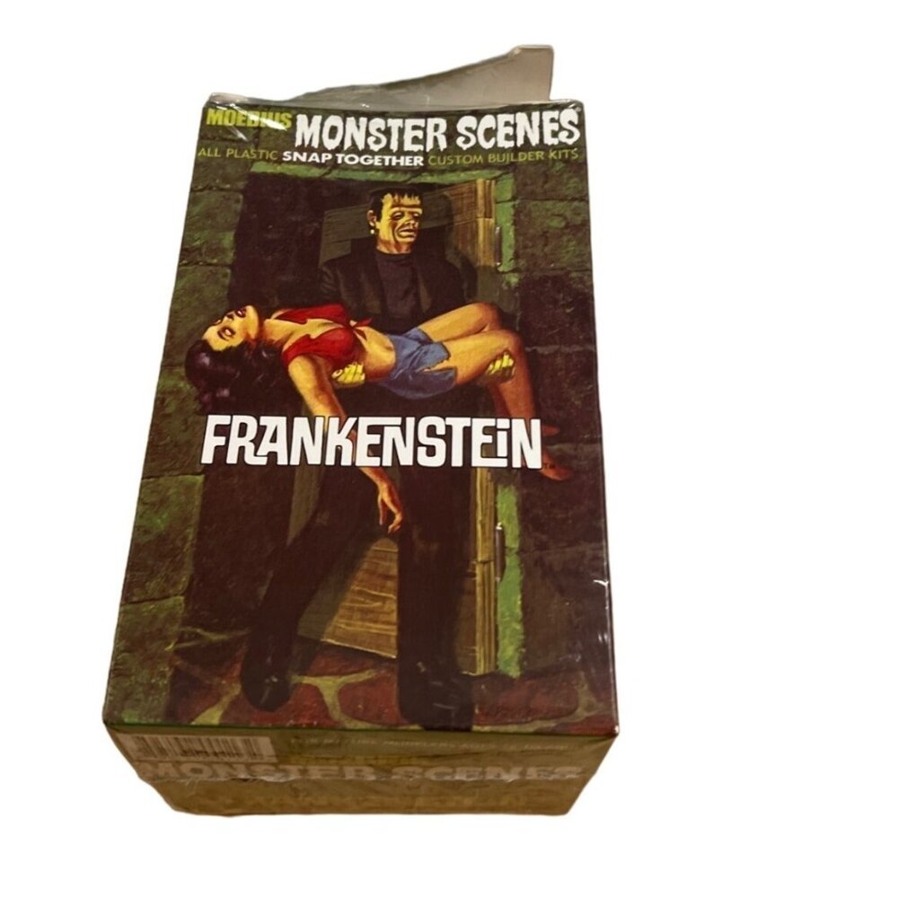 Moebius Monster Scenes Frankenstein Snap Together Model Kit Open Box